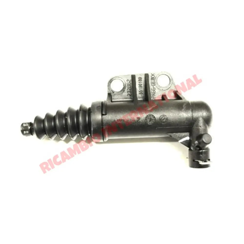Clutch Slave Cylinder - Fiat Punto MK2,Grande Punto,Punto Evo,Idea,Stilo,Multipla - Clutch and Transmission Parts