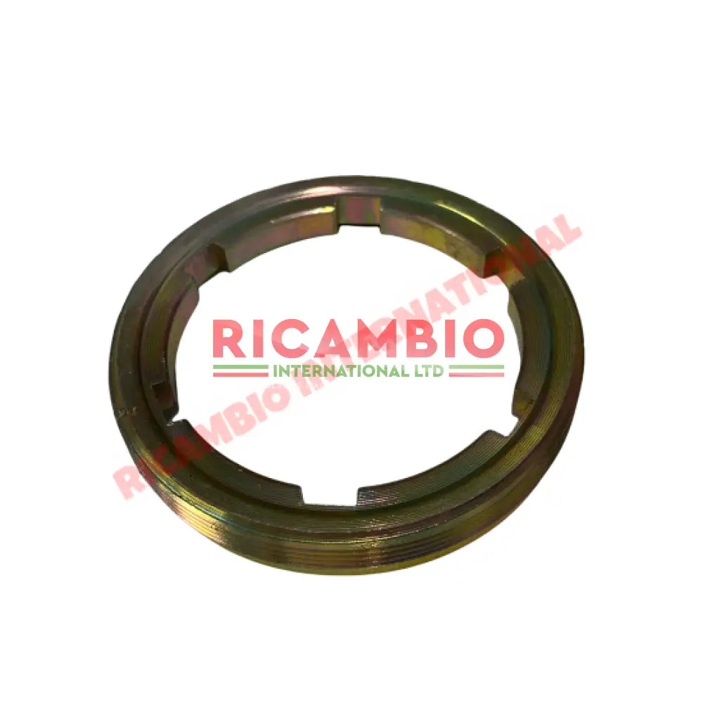 Front Wheel Bearing Retaining Ring - Lancia Beta - Lancia Beta