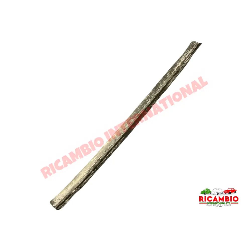 Rear Tailgate Rubber Top Seal - Lancia Delta Integrale - Gaskets - Seals - Grommets and Rubber Parts