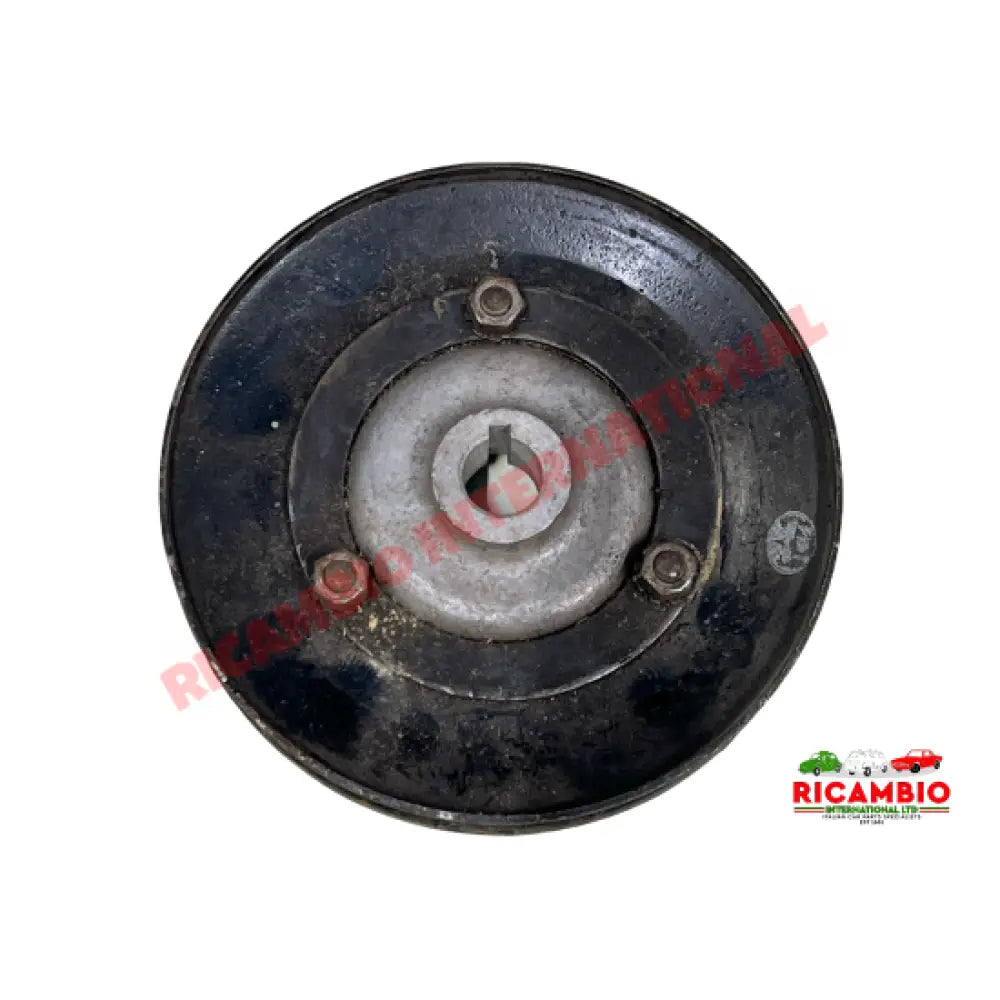 Water Pump Hub & Pulley - Fiat 600 series 1 - Heating & Cooling