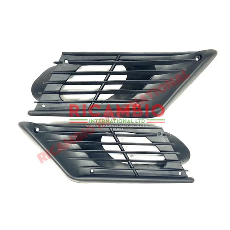 Air Intake Grille & Screws - Fiat 126 - Bumpers & Assorted Exterior Trim