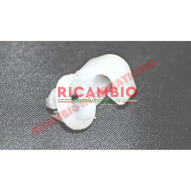 Choke Cable Clip - Classic Fiat 500 126 - Cables - Clips & Springs