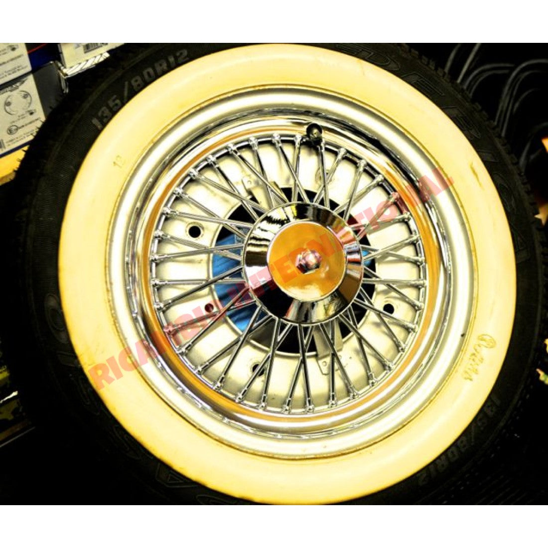Chrome Plastic Hub Caps (Set of 4) - Classic Fiat 500 - Chrome - Aluminium & Exterior Trim Parts
