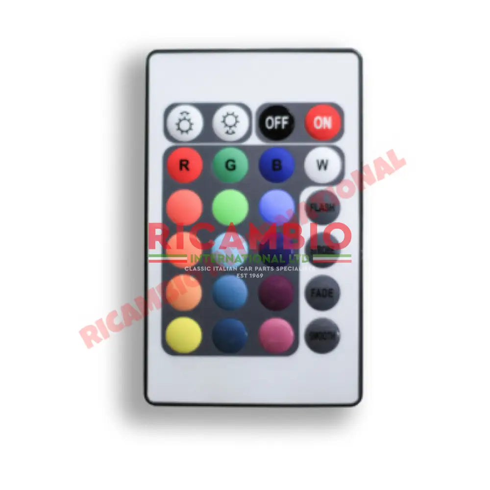 Classic Fiat 500 Hanging Wall Decoration Furniture (Green) - Toys - Gifts & Novelty Items