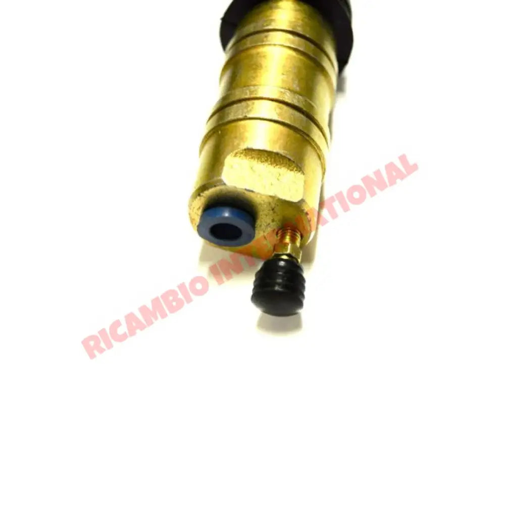 Clutch Slave Cylinder (CLEARANCE) - Alfa Romeo Spider (105 & 115),Giulia,GT,GTA,1750,2000