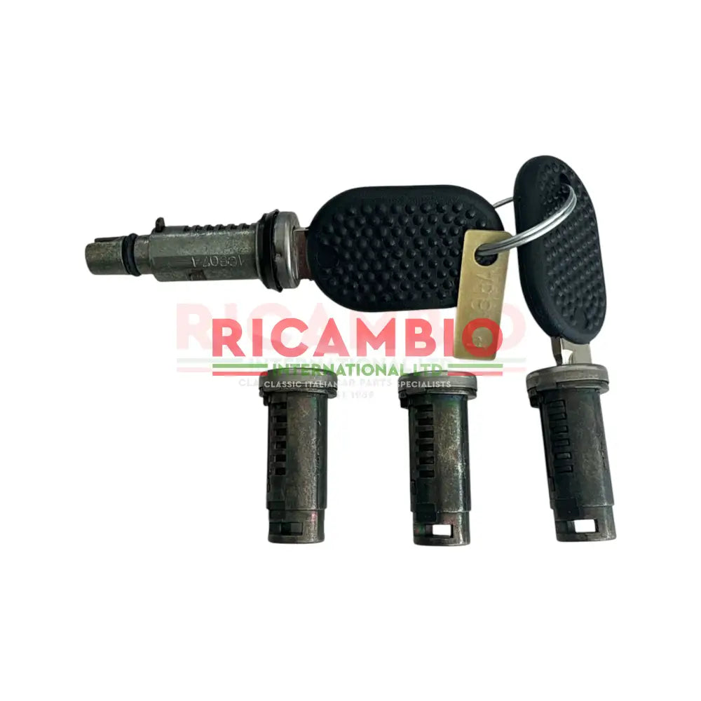 Complete Barrel Kit & Keys (4 piece) - Fiat 126 - Handles - Locks and Catches