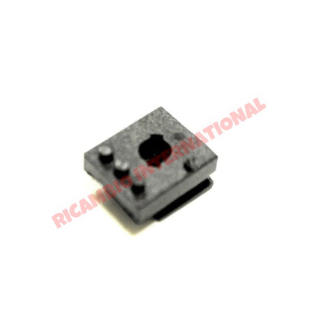 Distributor Insulator - Classic Fiat 500 126 - Fiat 126 Ignition & Electrical Items