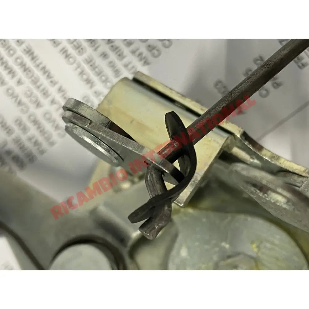 Door Lock Horizontal Connecting Rod Retainer - Classic Fiat 500 - Handles - Locks and Catches