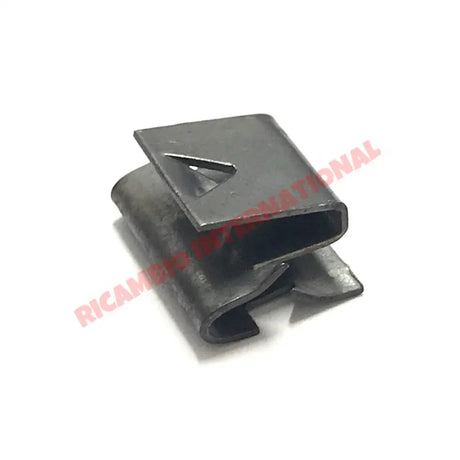 Door Seal Fitting Clip - Classic Fiat 500 - Interior Parts and Trim