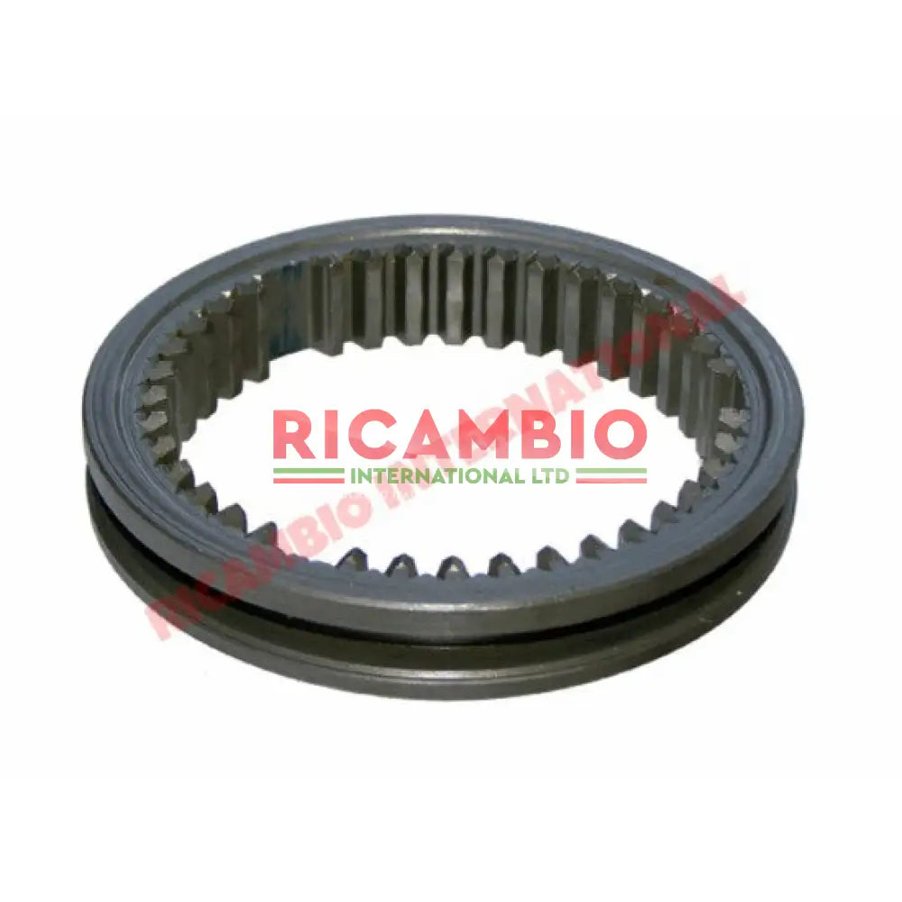 Fifth Gear Rigid Sleeve - Classic Fiat Panda Cinquecento,Uno Lancia Y10 - Clutch & Transmission Parts