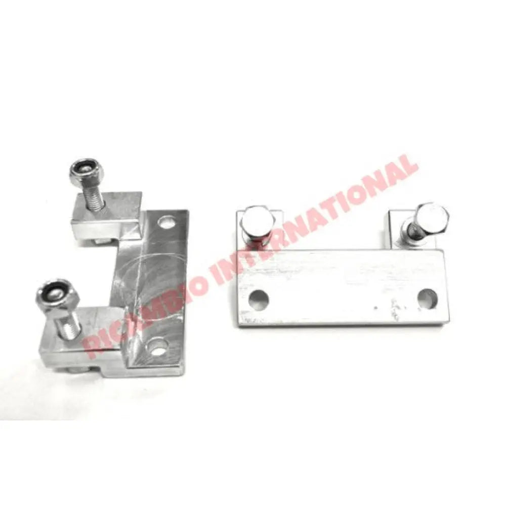 Front Camber Adjustment Brackets (2) - Classic Fiat 500 126 - Modifications
