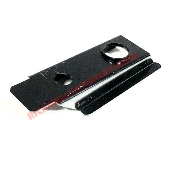 Front Floor Support Bracket - Classic Fiat 500 - Body Panels