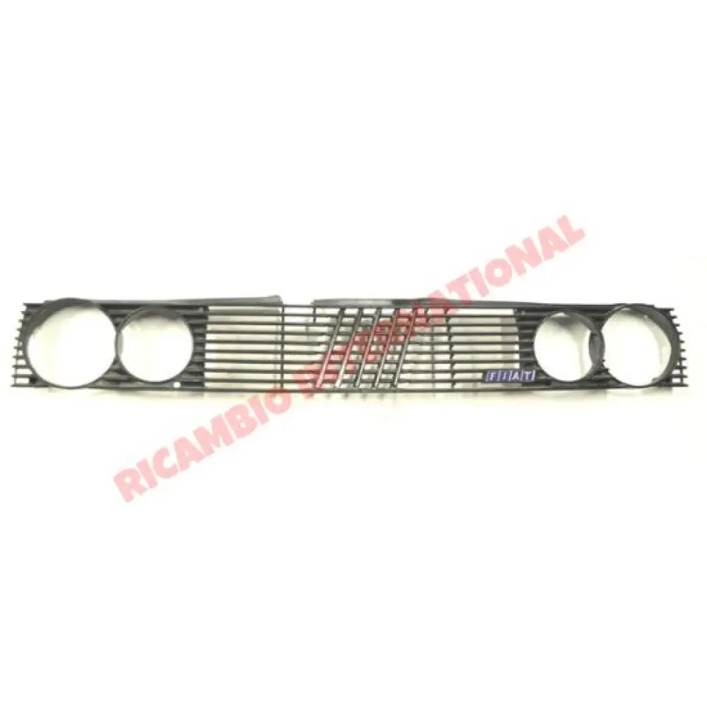 Front Grille - Fiat Strada Ritmo