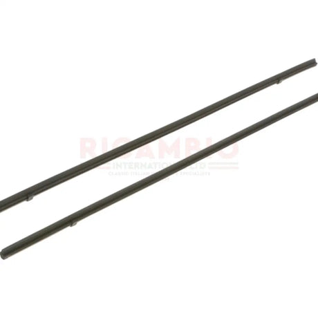 Front Wiper Blade Refill Kit - Classic Fiat Panda,Uno,Cinqucento,Seicento,Punto - Wiper & Associated Items