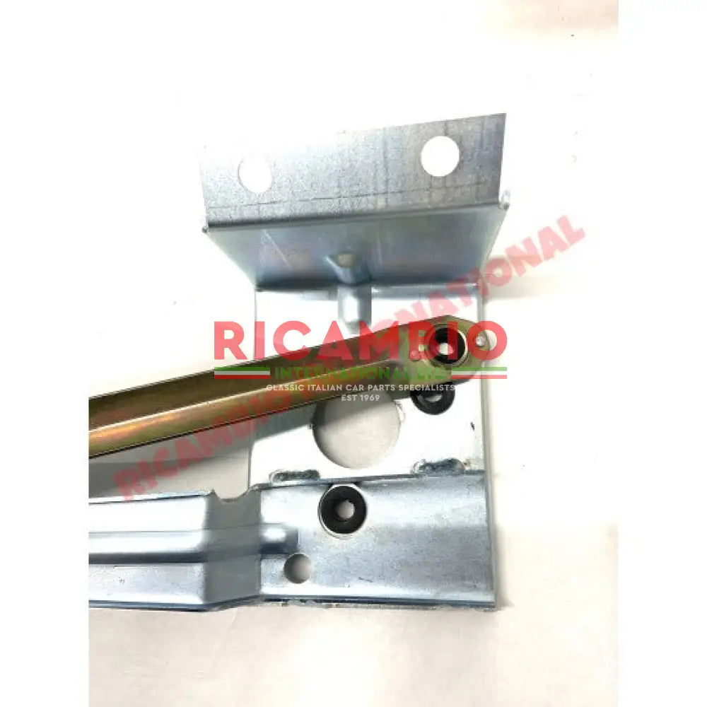 Front Wiper Linkage Assembly - Fiat Dino - Exhaust & Related Parts