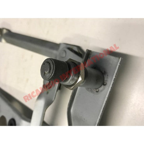 Front Wiper Linkage (RHD) - Fiat 124 Sports Coupe - Wiper - Washer & Associated Parts