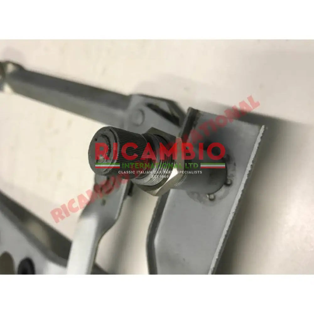 Front Wiper Linkage (RHD) - Fiat 124 Sports Coupe - Wiper - Washer & Associated Parts