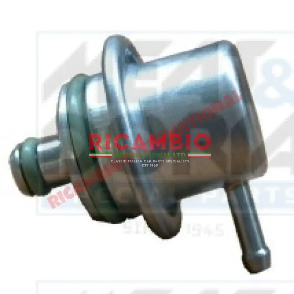 Fuel Pressure Regulator - Fiat Punto GT,Coupe 20V Turbo Lancia Thema - Fuel System