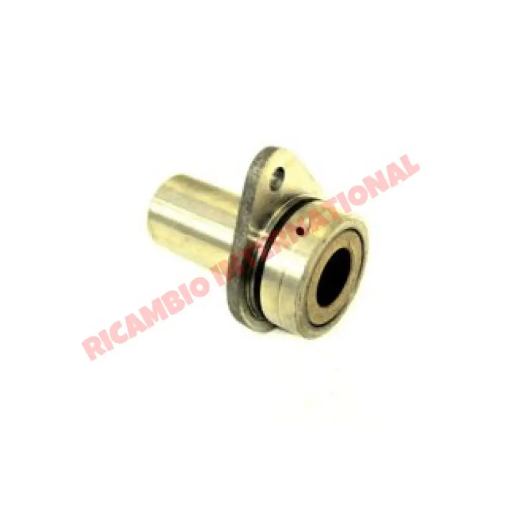 Input Shaft Seal/Bush Housing - Classic Fiat 500 126 - Gearbox and Parts