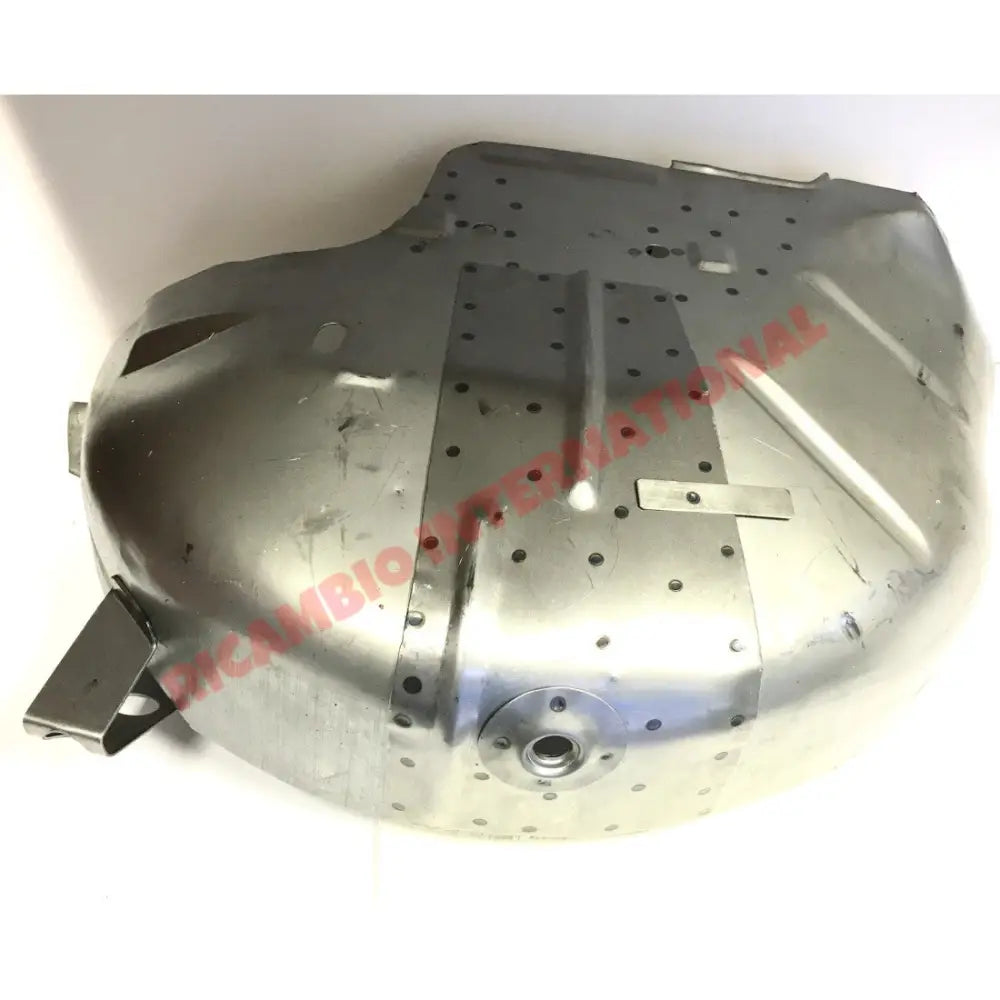 N/S Left Hand Front Inner Arch Wheel Housing - Classic Fiat 500 126 - Body Parts