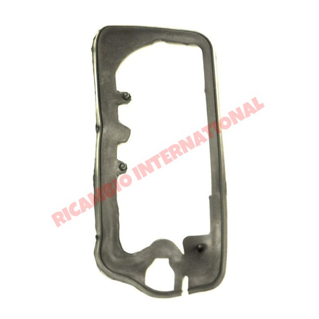 N/S Left Hand Rear Lamp Rubber Seal - Classic Fiat 500 - Lights - Lamps and Lenses