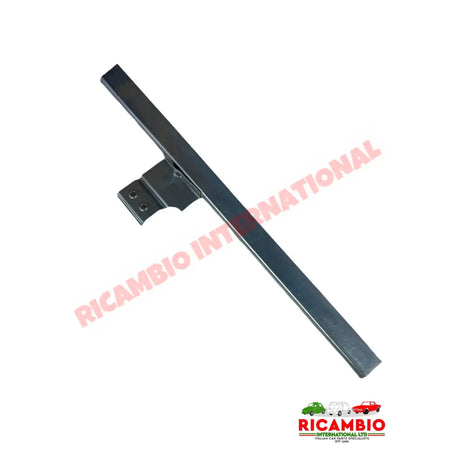 O/S Right Hand Bottom Window Channel Guide - Fiat 124,125,131 - Gaskets - Seals - Grommets and Rubber Parts