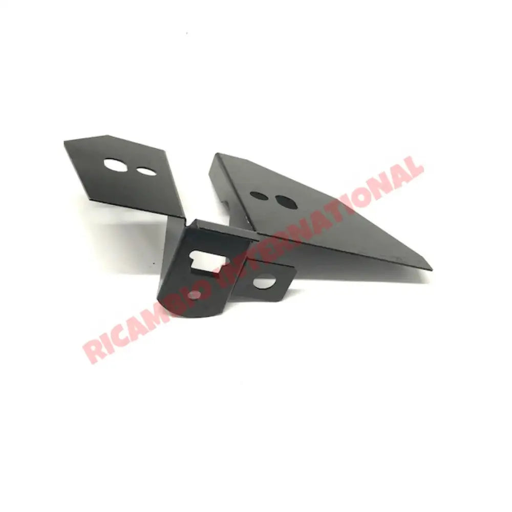 O/S Right Hand Front Suspension Bracket - Classic Fiat 500 - Suspension Parts