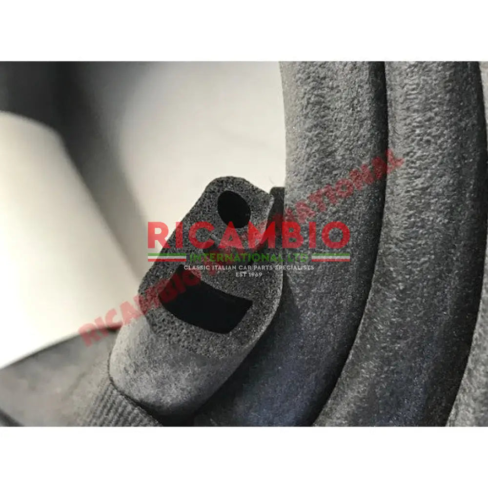 Rear Boot Trunk Rubber Seal - Lancia Fulvia - Lancia Fulvia