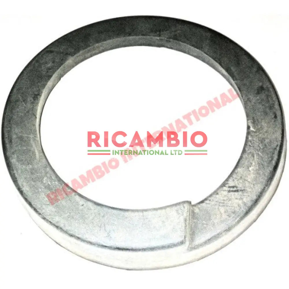 Rear Coil Spring Lower Rubber Seats - Fiat 126 - Suspension