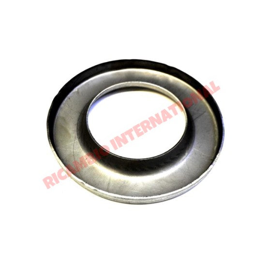 Rear Coil Spring Supporting Bracket- Classic Fiat 500 126 - Suspension Parts