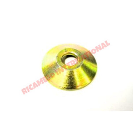Rear Dynamo Generator Hub - Classic Fiat 500 126 - Classic Fiat 500 Parts & Spares