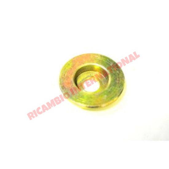 Rear Dynamo Generator Hub - Classic Fiat 500 126 - Classic Fiat 500 Parts & Spares