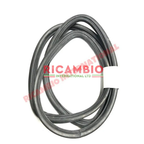Rear Screen Rubber Seal - Fiat 124 - Gaskets & Seals