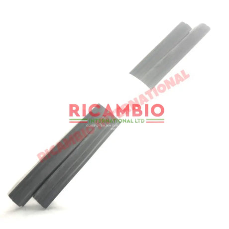 Rear Side Window Vertical Seal Kit (2) - Fiat 124 - Gaskets & Seals