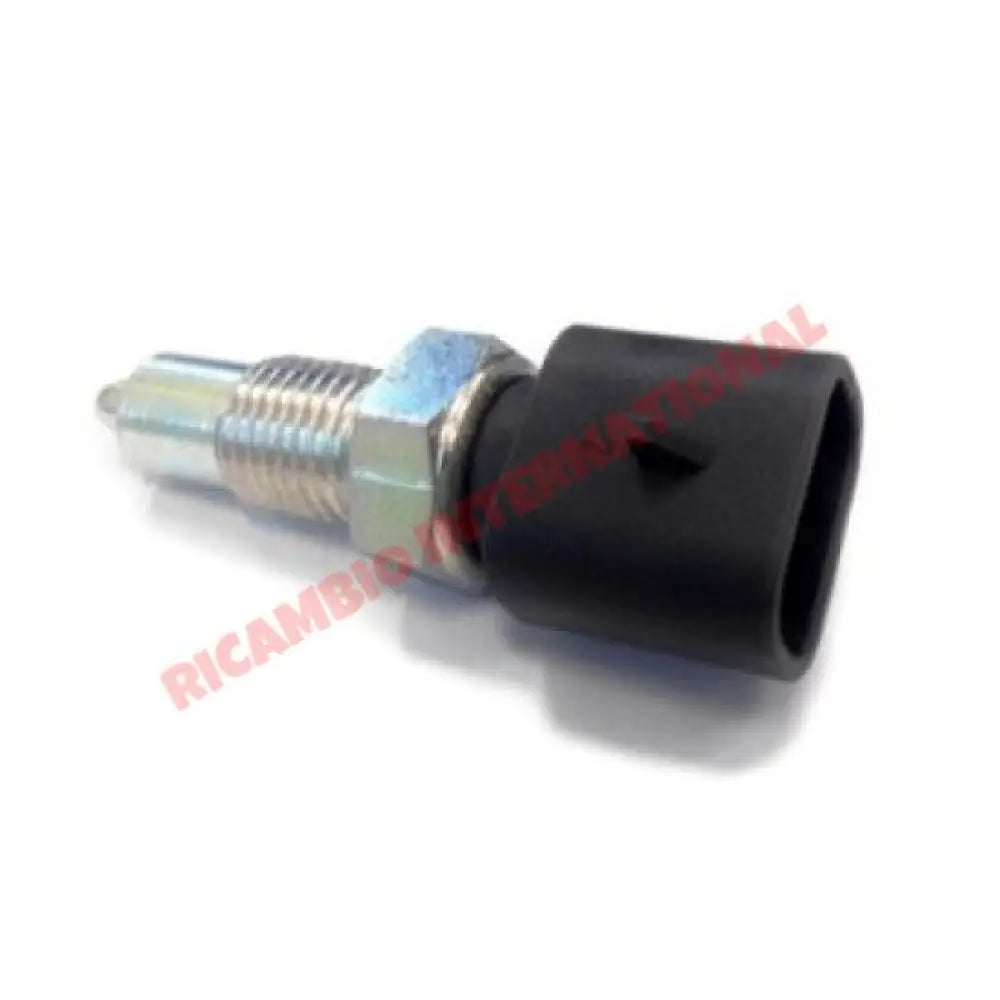 Reverse Light Switch - Classic Fiat Panda Cinquecento – Ricambio ...