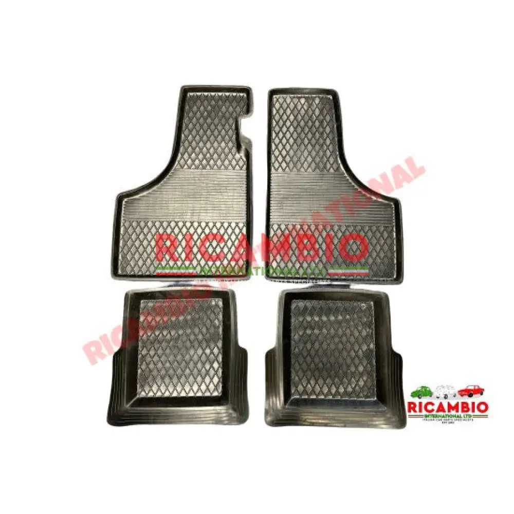 Rubber Mat Set 4 piece (LHD) - Classic Fiat 500,126 - Rubber Mats