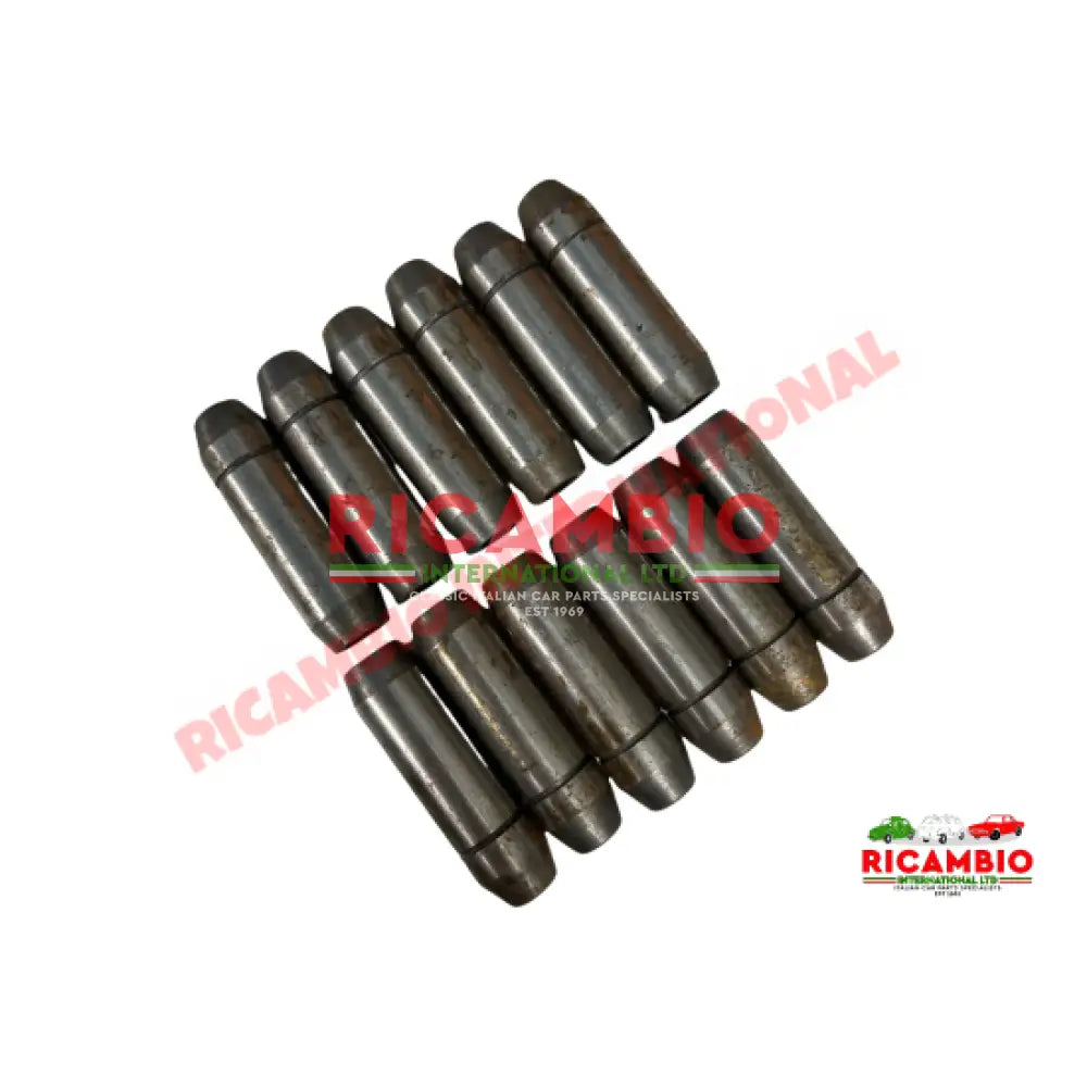 Set of 12 Valve Guide - Fiat 1500,1800,2100,2300, - Engine Parts