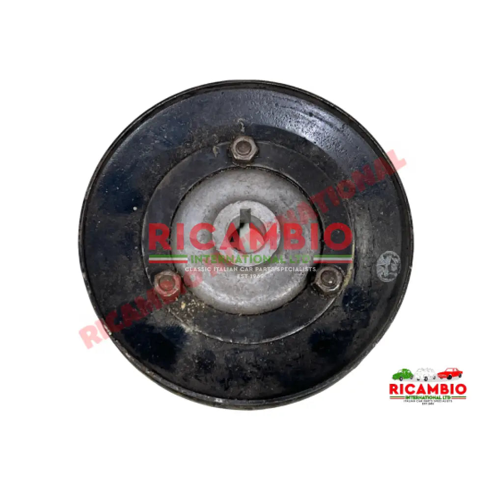 Water Pump Hub & Pulley - Fiat 600 series 1 - Heating & Cooling