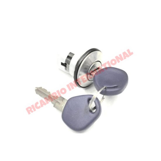 O/S Right Hand Door Lock & Keys - Fiat Punto MK1