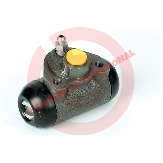 Front Wheel Brake Cylinder - Classic Fiat 500, 126