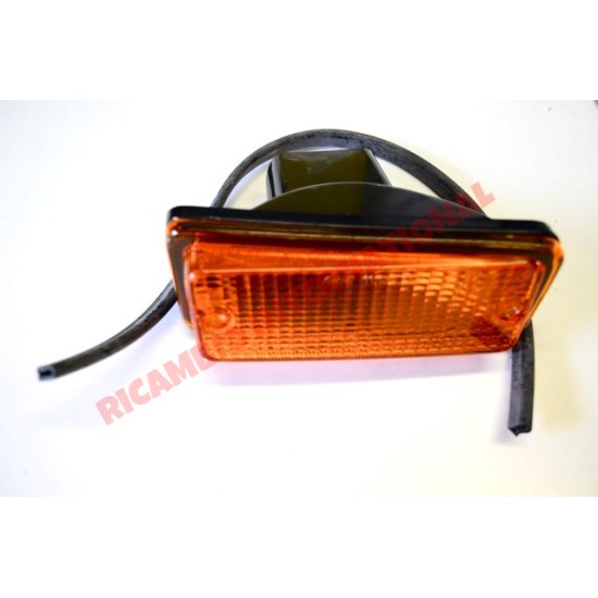 O/S Right Hand Front Indicator Lamp Amber - Fiat 126 all